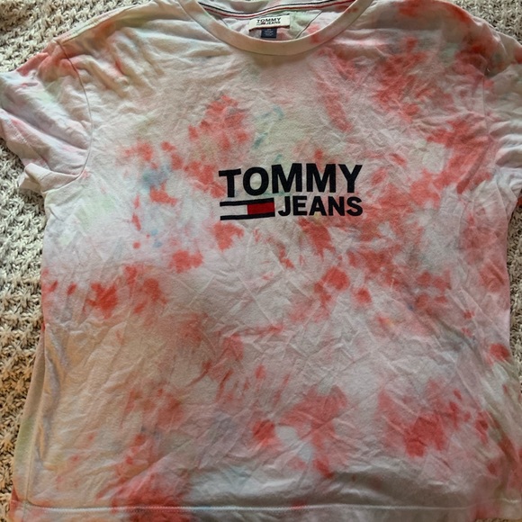 Tommy Hilfiger Tops - 🔆Moving Sale 20% Off 🔆Tie Dye TH Tee